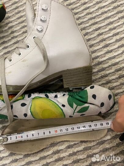 Фигурные коньки riedell