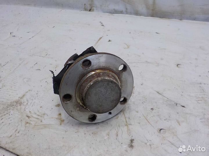 Задняя ступица Volkswagen Polo