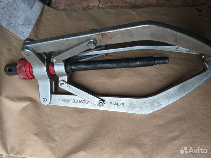 Съёмник трёхусый двухуровневый, 9