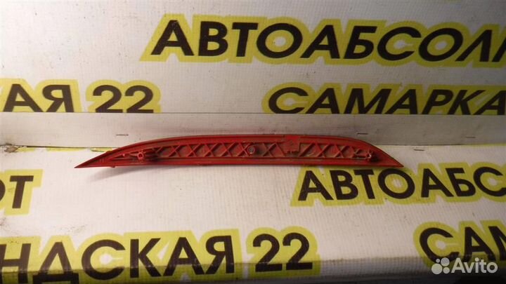 Отражатель в бампер задний правый KIA Cerato II