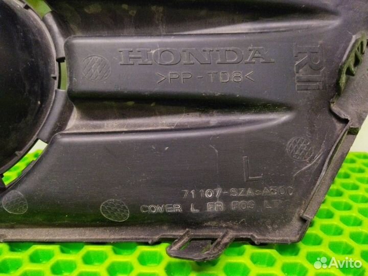 Накладка туманки передняя левая Honda Pilot YF4