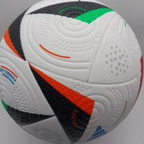 Футбольный мяч adidas Fussballliebe Pro 2024