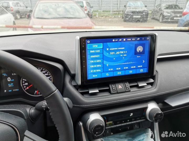 Магнитола Toyota RAV4 Teyes CC2L plus