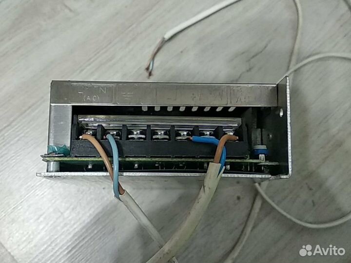 Блок питания