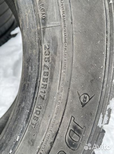 Dunlop SP Winter Ice 01 235/65 R17 108T