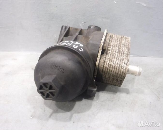 KIA Carens 3 Корпус масляного фильтра 1.6 дизель