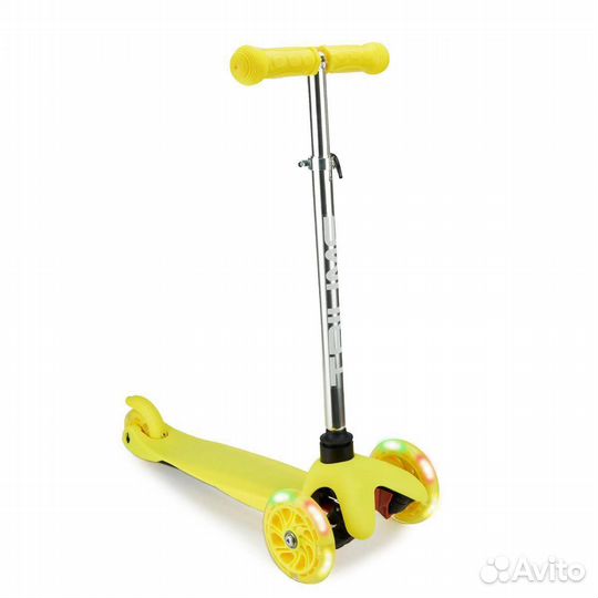 Самокат детский трехколесный новый