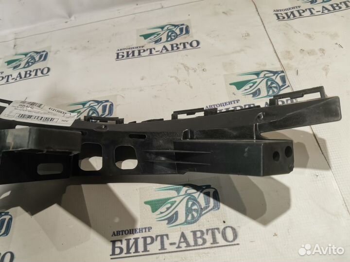 Кронштейн правой фары Haval F7 4121306XKQ00A