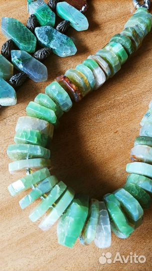 Бусы из оникса