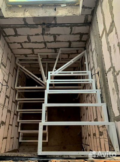 Лестница в дом под ключ