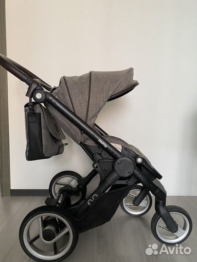 Коляска mutsy