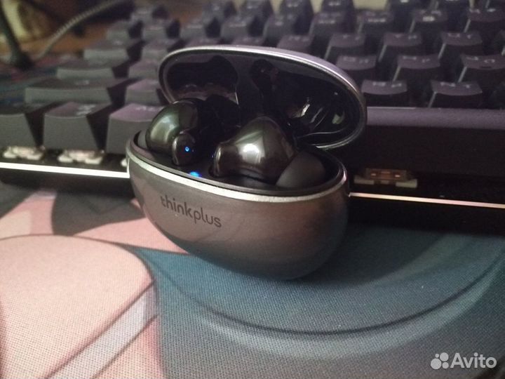 Наушники Lenovo XT88 True Wireless Earbuds