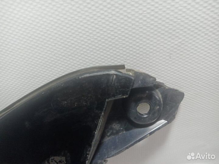 Накладка двери багажника задняя левая Toyota Rav4