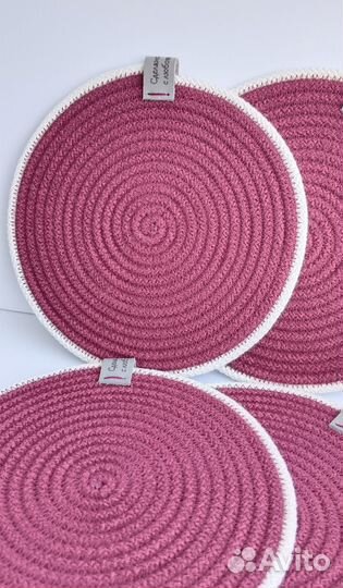 Подставка под горячее