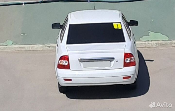 LADA Priora 1.6 МТ, 2010, битый, 250 000 км