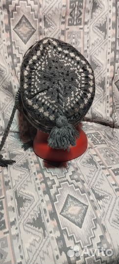 Шапка с кисточками 56 58 шерсть акрил