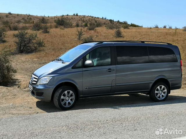 Mercedes-Benz Vito l3 II (w639). Mercedes Vito 116 CDI. Vito 2013. Мерседес Виано в двух цветах.