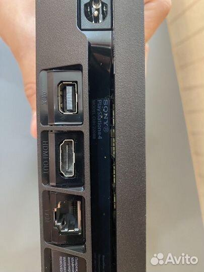 Sony playstation 4 PS4 slim 1tb