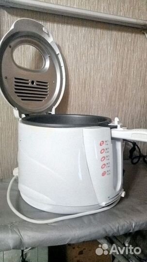 Фритюрница daewoo DI-2302S в коробке