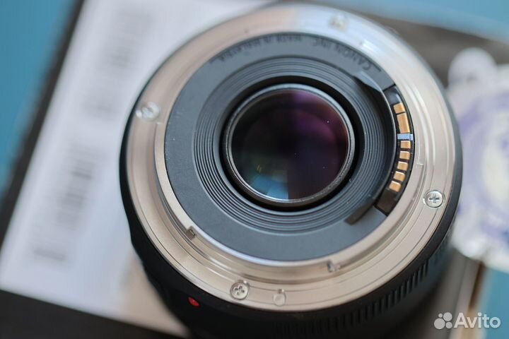 Canon ef 50mm f 1 8 stm
