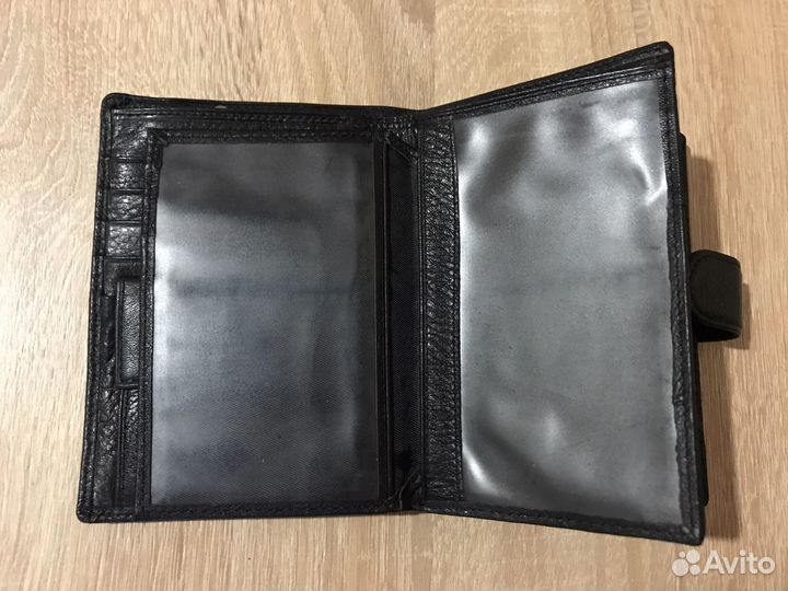 Мужской портмоне -бумажник б/у