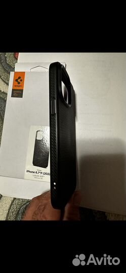 Чехол на iPhone 14 pro max spigen