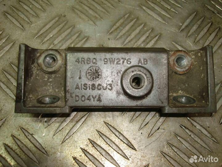 Кронштейн Land Rover Discovery