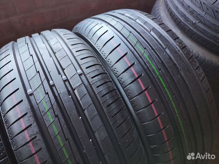 Yokohama BluEarth AE50 235/55 R18