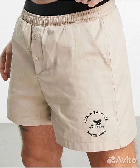 Шорты new balance