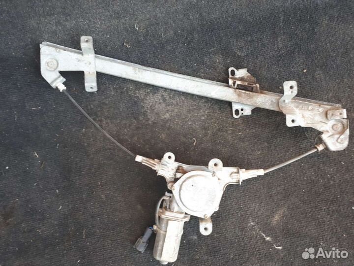 Стеклоподъемник Daewoo Espero L