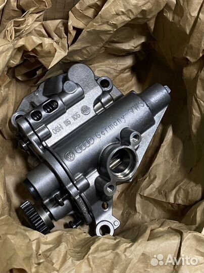 Оригинальный масляный насос 06H115105DF