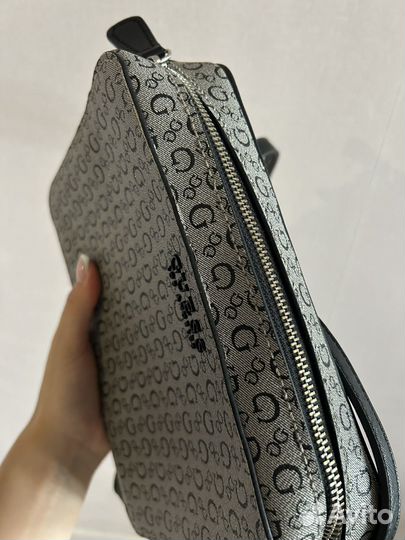 Сумка guess