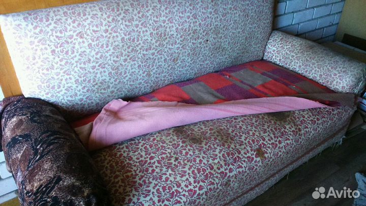 Сталинский диван