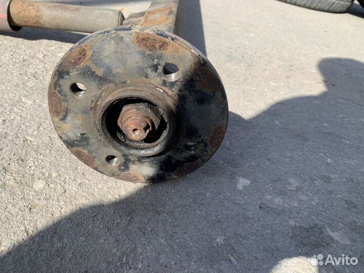 Оси на прицеп готовые