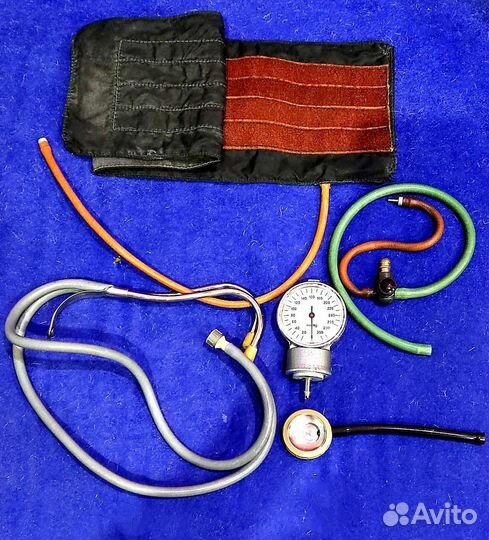 Банки Части от тонометра Бандаж Массажёры