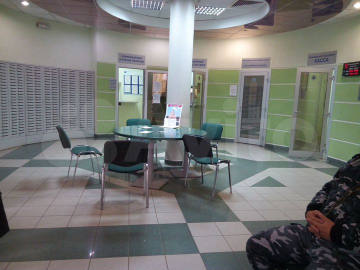 Здание, 2338.4 м²