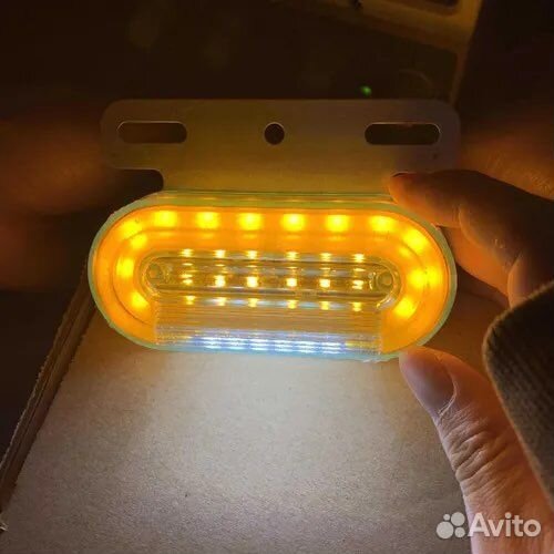 Боковые габаритные огни для грузовых с подсветкой
