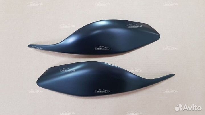 Реснички на фары для Toyota Isis 2004-2009