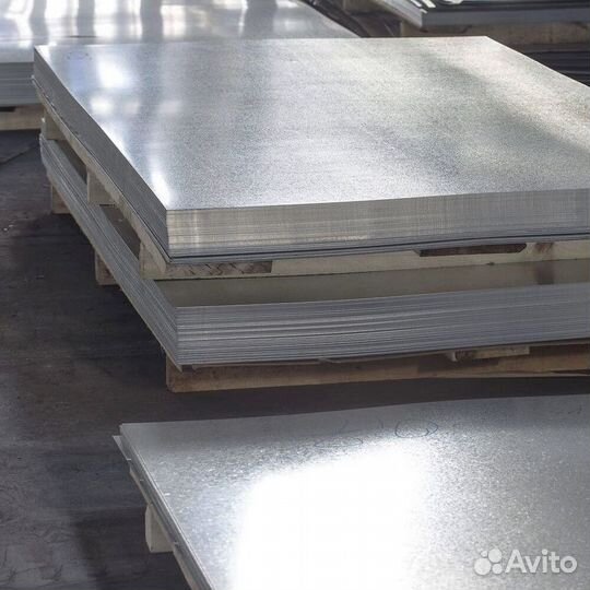 Гладкий лист с пленкой