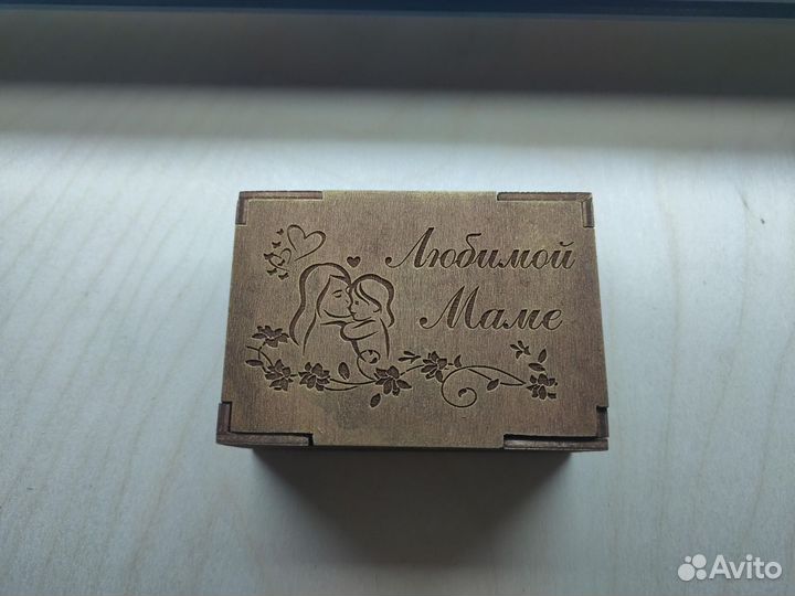 Коробка подарочная деревянная