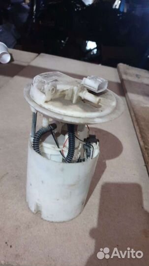 Бензонасос Renault Fluence 172023668r