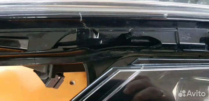 Фара передняя левая Skoda Kodiaq 2016