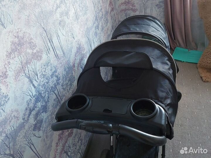 Коляска для двойни или погодок