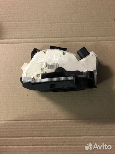 Замок задней левой двери VW Tiguan