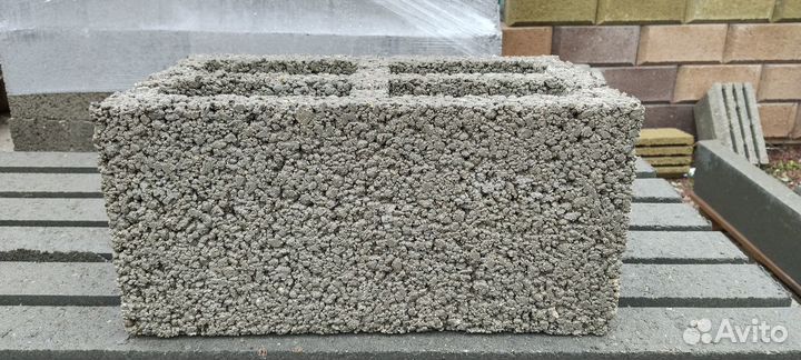 Стеновые блоки из керамзитобетона,25 см ширина