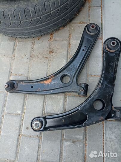 Рычаги передние на mitsubishi asx, лансер 10