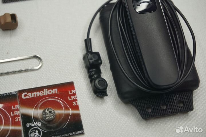 Блютуз Plantronics и микронаушник 4 мм