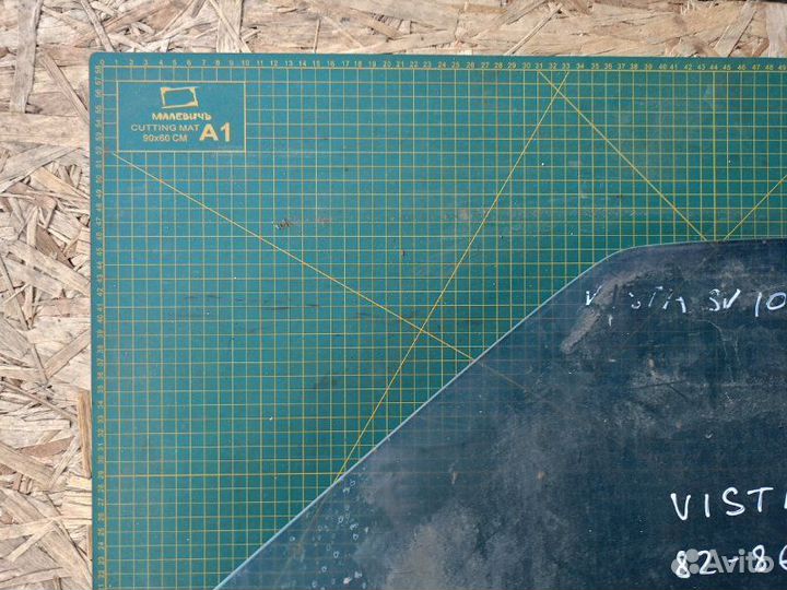 Стекло переднее левое Toyota Vista SV10 82-86