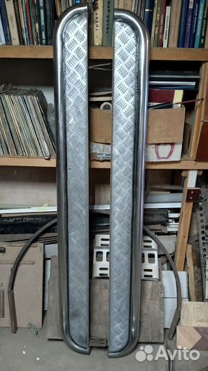 Кегурятник, подножка