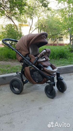 Прогулочная коляска tutus zippy sport